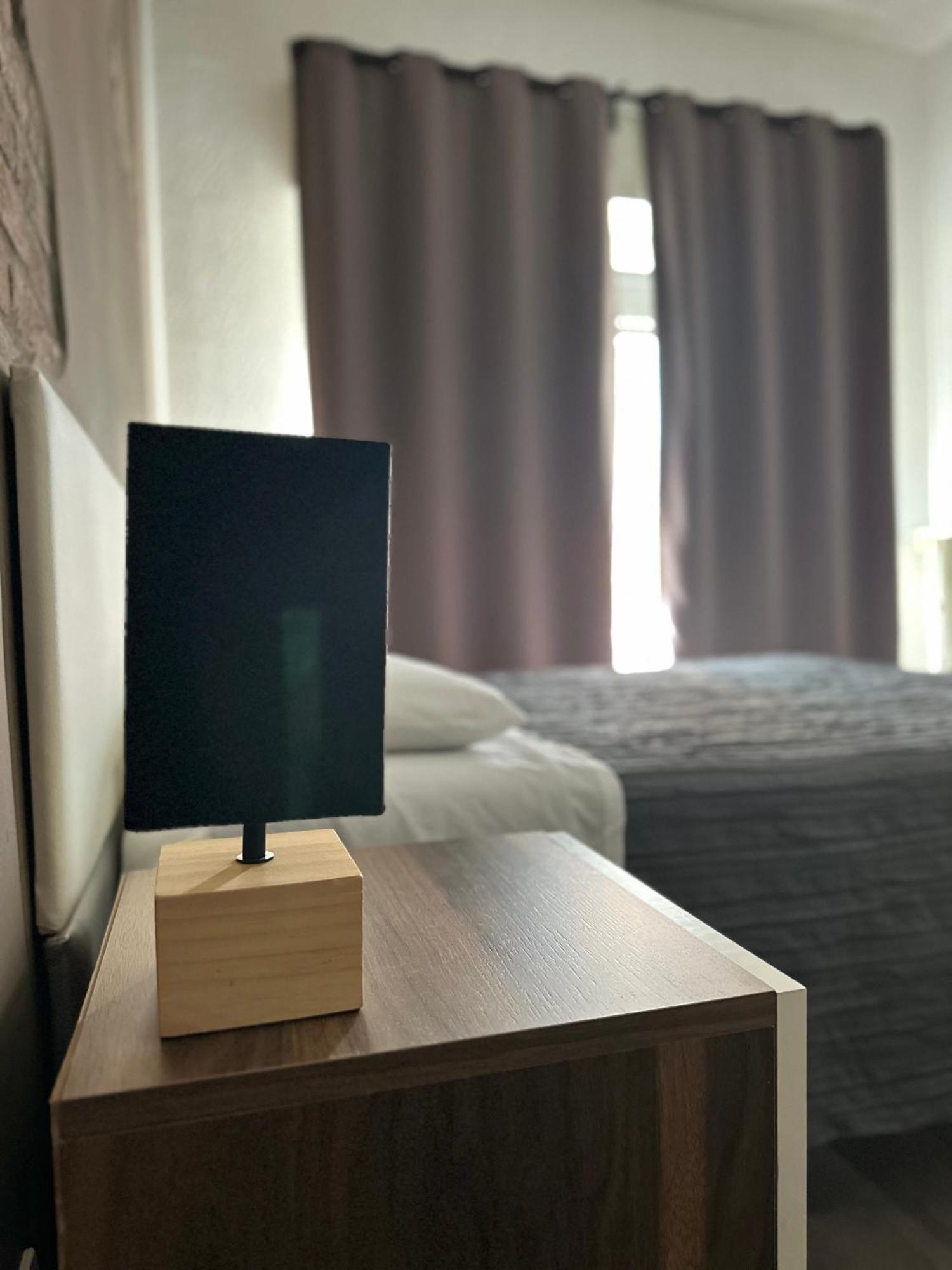 Forumguesthouse Center Parking بارما المظهر الخارجي الصورة